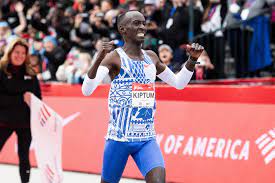 Kelvin Kiptum recordista mundial da maratona