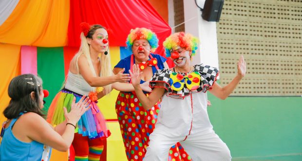 Semana do Circo e Artes Circenses leva diversão e aprendizado aos alunos da rede municipal
