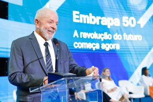 “Embrapa significa produção de alimento. Produção de alimento significa acabar com a fome nesse país”, diz Lula ao celebrar 51 anos da empresa