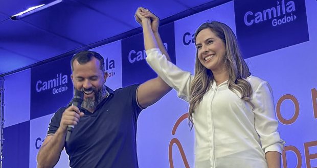 Camila Godói, reafirma que é Pré-Candidata a Prefeita de Itapevi