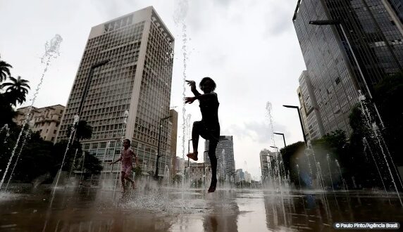 Entenda estudo da Nasa - 'Brasil inabitável' em 50 anos