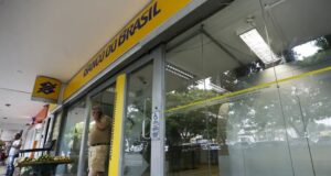 Banco do Brasil adapta seus 27 mil terminais de autoatendimento para pessoas com deficiência. - Foto: Marcelo Camargo/ Agência Brasil