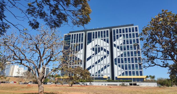 O Banco do Brasil, maior parceiro do agronegócio e da agricultura familiar, estará mais uma vez presente na Expointer, feira agro realizada em Esteio (RS), região metropolitana de Porto Alegre