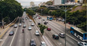 Condução de veículo não licenciado tem sido a segunda maior causa de multa de trânsito neste ano no estado, segundo dados do Detran-SP