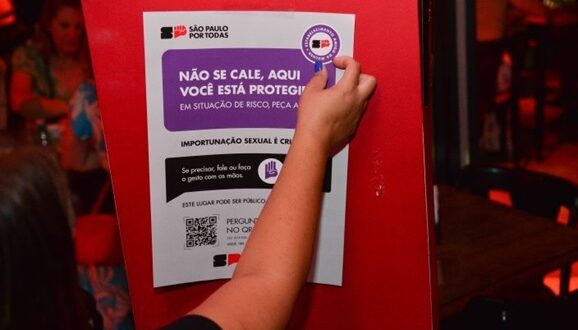 Bares e restaurantes têm até o início de outubro para se adequarem às regras de proteção às mulheres