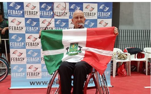 O paratleta osasquense João Carlos Lemos - medalha de prata