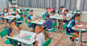 Alunos do Ensino Fundamental II (6º ao 9º ano) de 11 escolas municipais foram envolvidos na ação que teve como objetivo valorizar o potencial dos estudantes para a matemática.