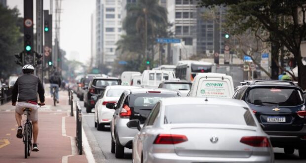 São Paulo e outras cidades do estado oferecem serviço de renegociação de dívidas do IPVA em mutirão presencial