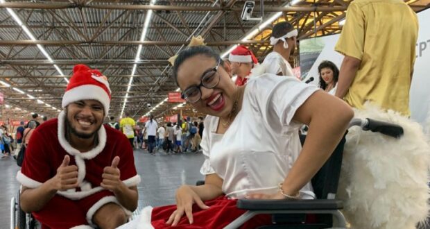 Na última Virada Inclusiva, coletivo artístico formado por pessoas com deficiência se apresentou na Estação Tatuapé. Foto: SEDPcD/Divulgação