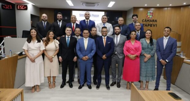 Prefeito Marcos Ferreira Godoy (Teco), o vice-prefeito Thiaguinho Silva e os 17 vereadores e vereadoras eleitos em Itapevi foram empossados em uma cerimônia que marcou o início da 16ª legislatura (2025-2028).