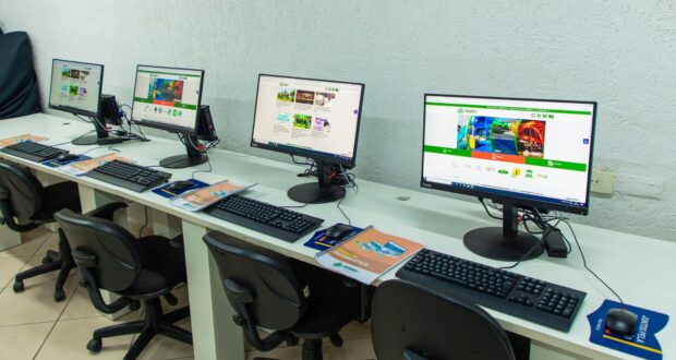Centros de Inclusão Digital de Osasco oferecem cursos básicos de informática gratuitos e com certificação
