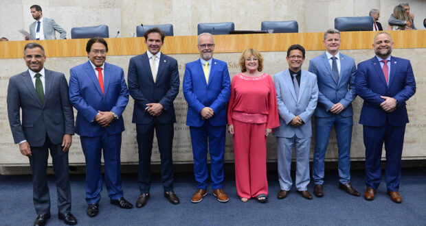 Integrantes da Mesa Diretora e corregedor-geral eleitos nesta quarta-feira (1/1)