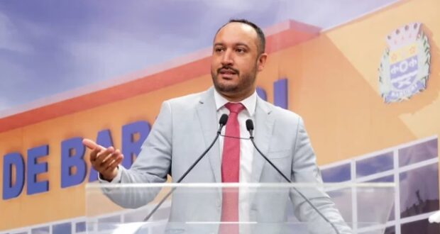 Vereador Rafa Carvalho propõe que Barueri eleja deputado federal próprio em 2026