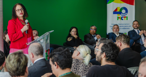Futuro Digital: Governo Federal lança programa para formar 10 mil profissionais em tecnologia