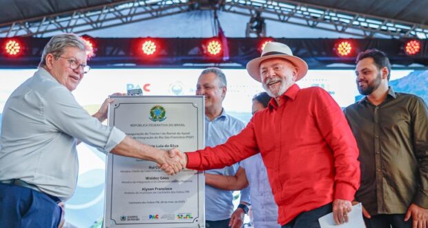 A obra tem entrega total prevista para outubro de 2026, com investimento de R$ 1,45 bilhão. Quando finalizado, o ramal atenderá cerca de 750 mil pessoas em 54 municípios da Paraíba e do Rio Grande do Norte.