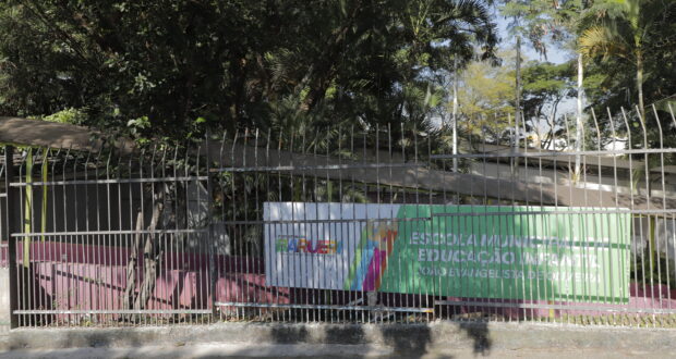 Prefeitura inicia reconstrução da EMEI João Evangelista no Jardim Mutinga