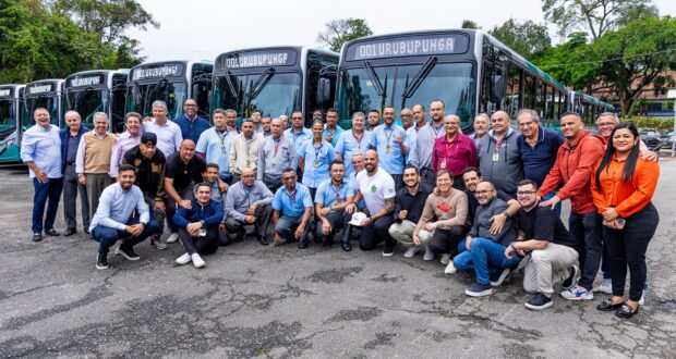 Urubupungá entrega 30 novos ônibus para Osasco