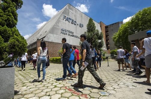 Governo de SP anuncia R$ 1,2 bilhão para modernização das Etecs e Fatecs do Estado