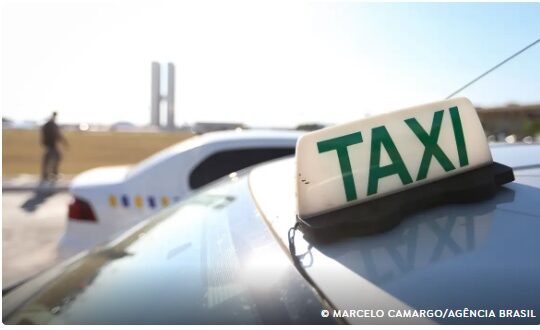 Fim da taxa de verificação de taxímetros beneficiará 300 mil taxistas