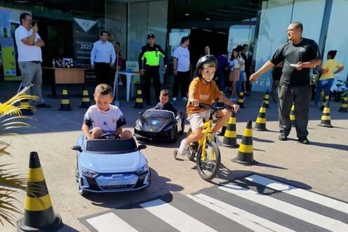 ‘Férias com o Demutran’ promove educação para o trânsito em Cotia