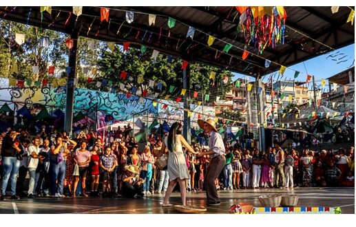 Festa junina gratuita agita o CEU das Artes no Jardim Bonança com cultura, lazer e diversão para toda a família.