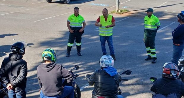 Ecovias Raposo Castello realiza ação em 15/8, com entrega gratuita de antenas corta-pipa para motociclistas em Barueri.
