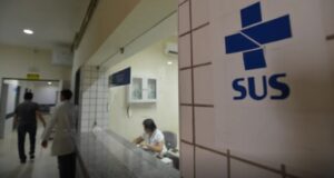 Portaria do Ministério da Saúde permite que planos quitem dívidas com o SUS oferecendo atendimento gratuito na rede privada.
