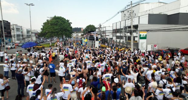De 13 a 20 de setembro, Barueri realiza a Semana Cristã com shows, esportes, leitura da Bíblia, palestras e a Marcha para Jesus.