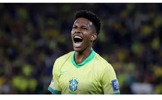 Na última partida no Brasil pelas Eliminatórias, seleção derrota o Chile por 3 a 0 no Maracanã.