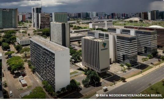 BRASIL CGU abre 40 processos contra cobranças ilegais a aposentados.