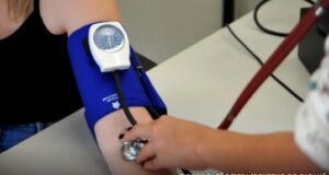 Nova diretriz de cardiologia e nefrologia considera pressão 12x8 como pré-hipertensão, alterando conceito de normalidade arterial.