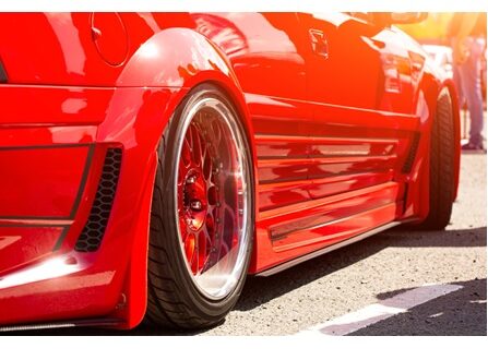Cotia recebe Drift Fest com carros customizados, shows radicais e exibições de supermáquinas.