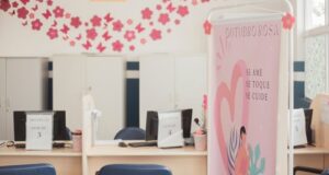 Cotia realiza ações do Outubro Rosa com exames de mamografia, Papanicolaou e atualização vacinal nos sábados de outubro.