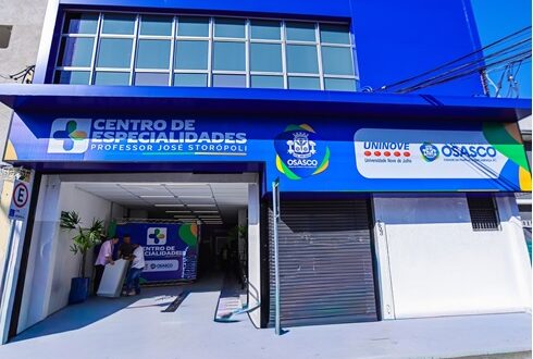 Prefeitura inaugura Centro de Especialidades José Storópoli, ampliando serviços médicos com parceria da Uninove.