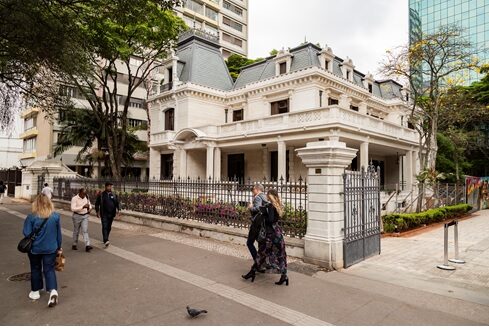 Casa das Rosas promove atividades culturais e interativas na Virada Sustentável 2025, refletindo sobre a crise climática.