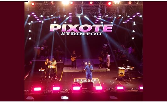 Barueri inaugura o Parque da Juventude Rubens Furlan Junior com shows de Patati Patatá e do grupo Pixote.