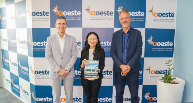 Diretora da Taitra, Sandra Shih, visita o CIOESTE para tratar de parcerias entre a região Oeste Metropolitana de SP e Taiwan.