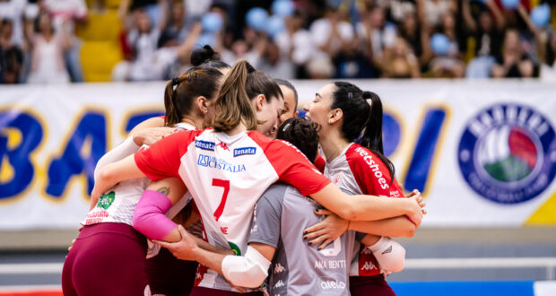O Paulistano Barueri Vôlei Clube enfrenta o Sesi Bauru na 1ª partida da final do Campeonato Paulista Feminino 2025, com entrada gratuita.