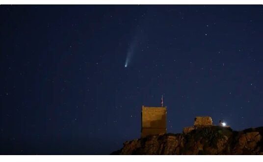 A chuva de meteoros Orionídeas atinge o pico de observação nesta semana e poderá ser vista de todas as regiões do Brasil.