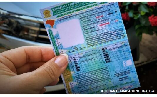 Ministério dos Transportes estabelece regras para instrutores autônomos oferecerem aulas práticas de direção sem autoescolas.