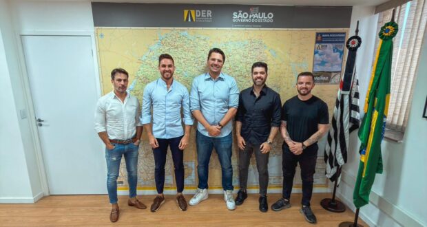 Prefeito Kauan anuncia avanços em mobilidade urbana em Cajamar, com obras que vão solucionar gargalos e melhorar o fluxo viário.