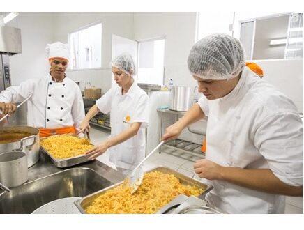 Cinco unidades do Bom Prato não funcionarão neste fim de semana para manutenção. As demais abrem no sábado e fecham no domingo.