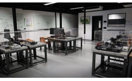 Faculdade pública em Campinas abre inscrições gratuitas para o Bacharelado em Ciência e Tecnologia, com vagas para alunos de escolas públicas.