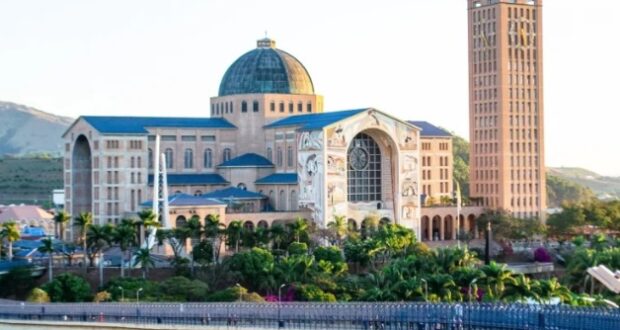 Museu de Arte Sacra de SP apresenta em Aparecida a mostra itinerante com 60 réplicas de obras sacras feitas em 3D e policromia.